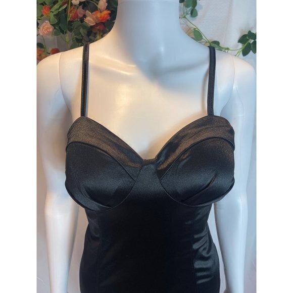 Talisa Bodycon Sweetheart Neckline Mini Dress - Black Size Large‎ RefFNB - Picture 9 of 9
